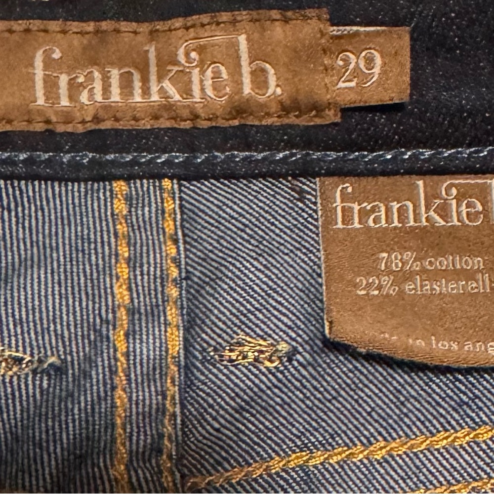 Frankie B. Blue Boot Cut Jeans Classic Denim Style - Picture 4 of 8